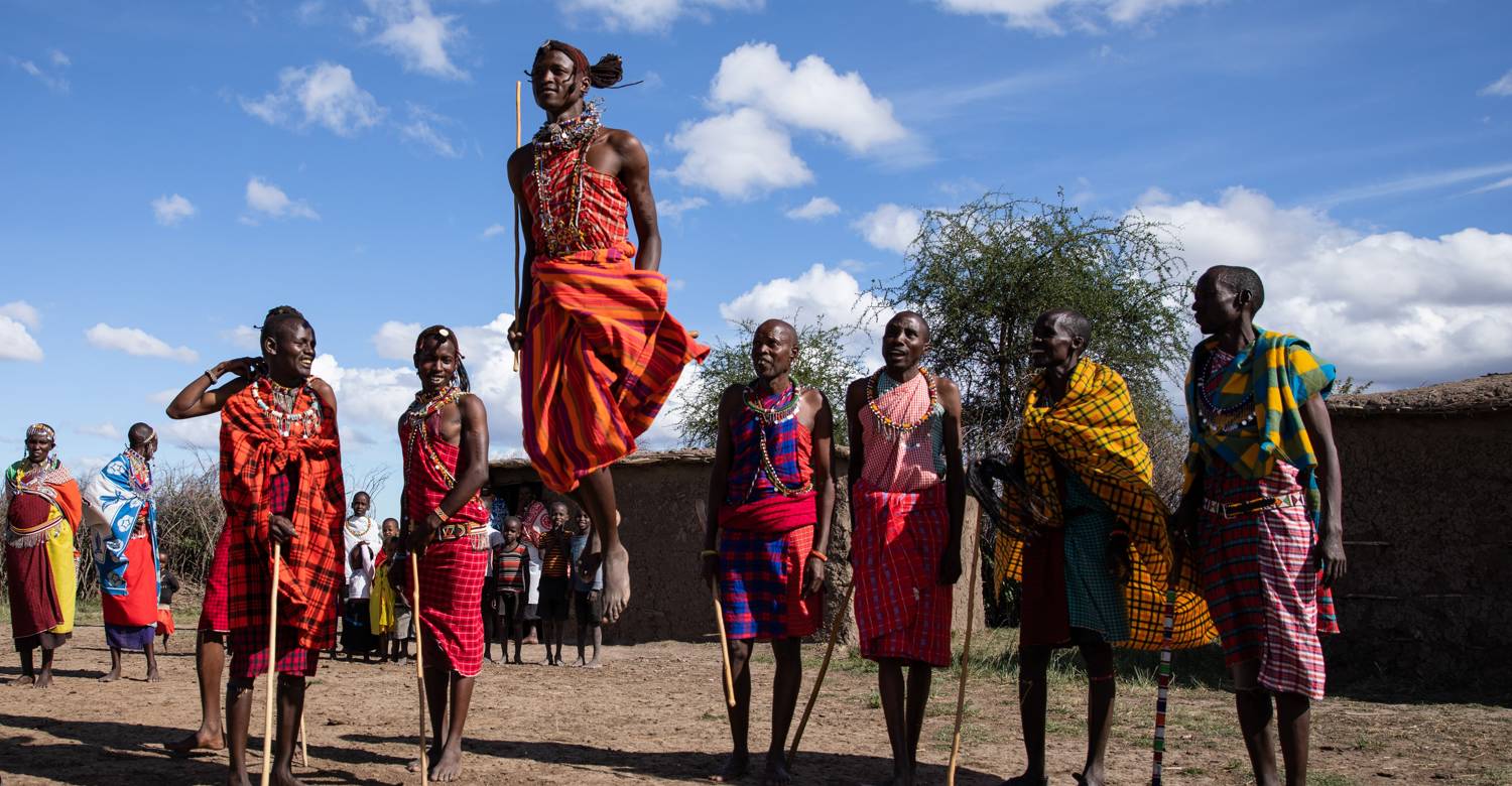 Disover the traditions of the Maasai, Mahali Mzuri, Kenya